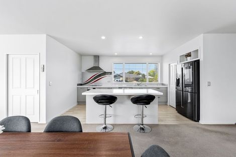 Photo of property in 9 Greenan Place, Doyleston, 7683