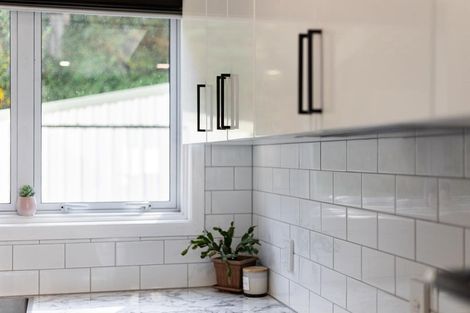 Photo of property in 112 Rangituhi Crescent, Takapuwahia, Porirua, 5022