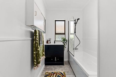 Photo of property in 29 Parris Street, Waitara, 4320