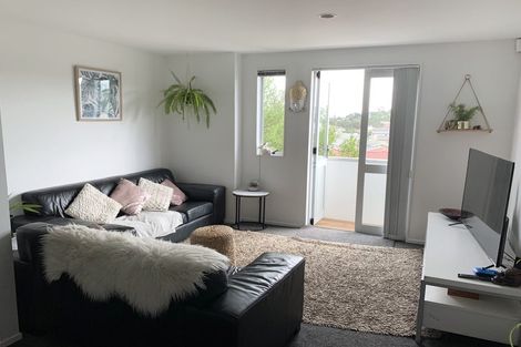 Photo of property in 58 Albionvale Road, Glen Eden, Auckland, 0602