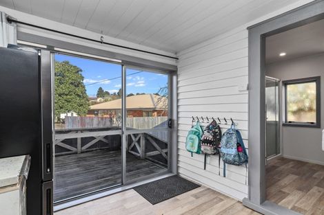 Photo of property in 36 Bear Street, Tirau, 3410