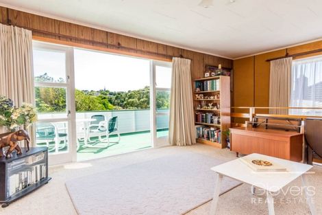 Photo of property in 7 Cajero Place, Green Bay, Auckland, 0604