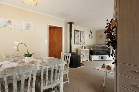 Photo of property in 1335b Papamoa Beach Road, Papamoa Beach, Papamoa, 3118