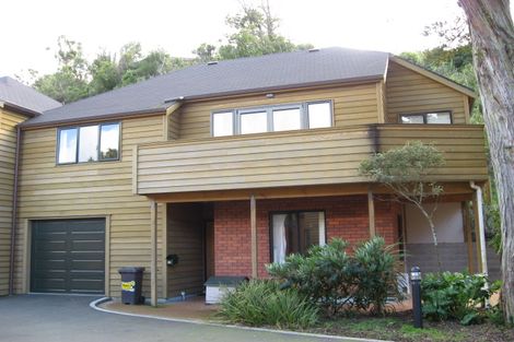 Photo of property in 26 Futuna Close, Karori, Wellington, 6012