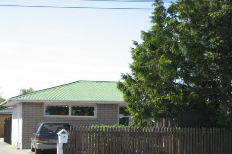 Photo of property in 87 Prestons Road, Redwood, Christchurch, 8051