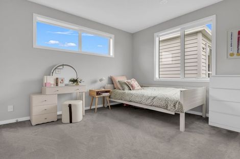 Photo of property in 14 Aporo Drive, Kumeu, 0810