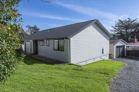 Photo of property in 11 View Street, Maungaturoto, 0520