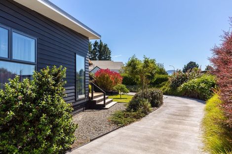 Photo of property in 6 Ataahua Place, Featherston, 5710