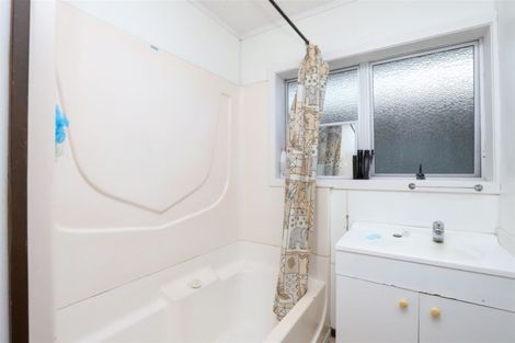 Photo of property in 1 Leslie Place, Deanwell, Hamilton, 3206