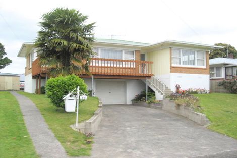 Photo of property in 66 Rosehill Drive, Rosehill, Papakura, 2113