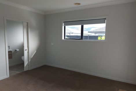 Photo of property in 10 Don Griffin Grove, Trentham, Upper Hutt, 5018