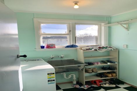 Photo of property in 10 Primrose Street, Northcote, Christchurch, 8052