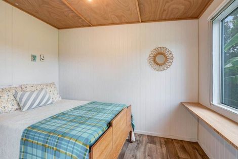 Photo of property in 10 Rimu Road, Stanmore Bay, Whangaparaoa, 0932
