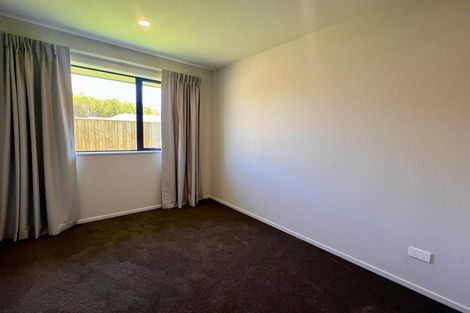 Photo of property in 4 Applegrove Crescent, Belfast, Christchurch, 8051