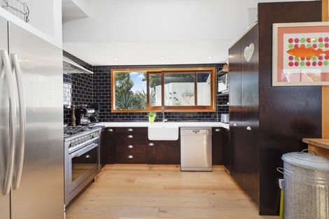 Photo of property in 68a Lyall Parade, Lyall Bay, Wellington, 6022