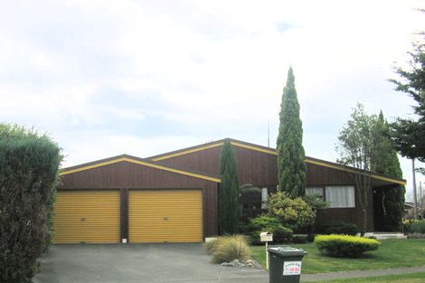 Photo of property in 2 Lannie Place, Greenmeadows, Napier, 4112