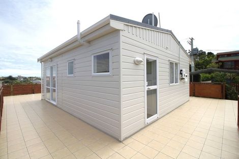 Photo of property in 3 Wright Street, Titahi Bay, Porirua, 5022