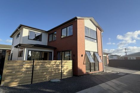 Photo of property in 120 Taylor Street, Blockhouse Bay, Auckland, 0600