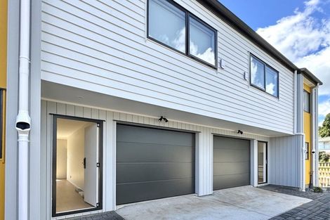 Photo of property in 30c Mack Place, Red Hill, Papakura, 2110