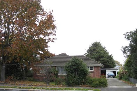 Photo of property in 8 Curletts Road, Sockburn, Christchurch, 8042