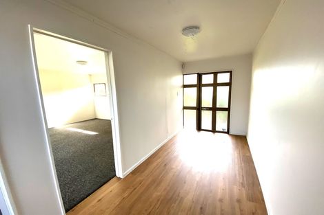Photo of property in 11 Birman Close, Half Moon Bay, Auckland, 2012