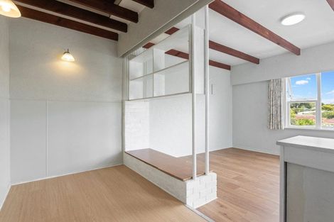 Photo of property in 1/3177 Great North Road, New Lynn, Auckland, 0600