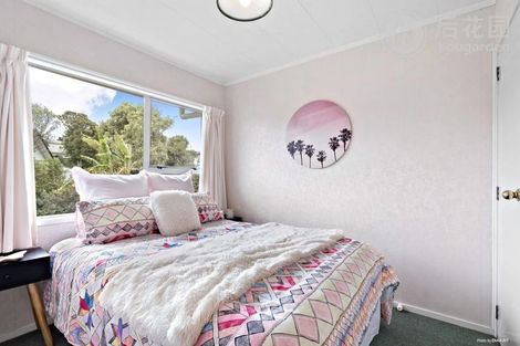 Photo of property in 21 Tudor Road, Henderson, Auckland, 0610