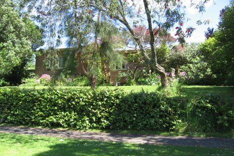 Photo of property in 11 Hillcrest Road, Papatoetoe, Auckland, 2025