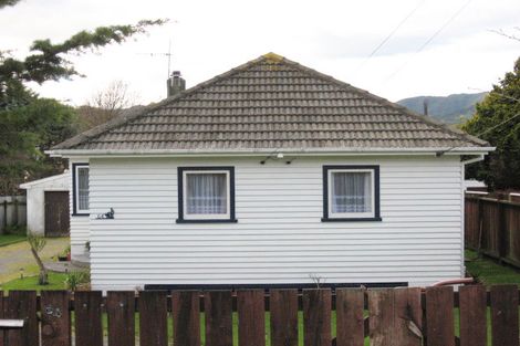 Photo of property in 64 Wainuiomata Road, Wainuiomata, Lower Hutt, 5014