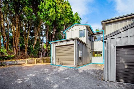Photo of property in 135e Triangle Road, Massey, Auckland, 0614