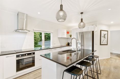 Photo of property in 9 Old North Road, Orewa, 0931