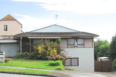 Photo of property in 2/127 Prince Regent Drive, Farm Cove, Auckland, 2012