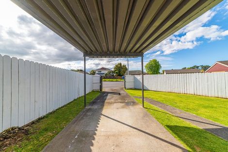 Photo of property in 1/35 Kopara Place, Clendon Park, Auckland, 2103