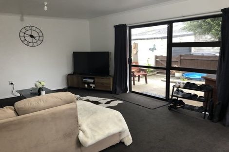 Photo of property in 40a Pencarrow Street, Highbury, Palmerston North, 4412