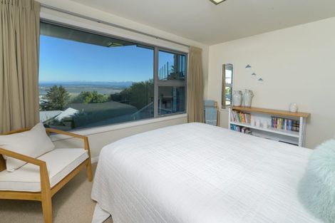 Photo of property in 28 Commodore Place, Britannia Heights, Nelson, 7010
