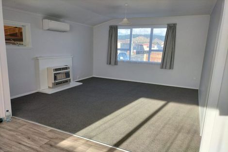 Photo of property in 143 Bartholomew Road, Levin, 5510