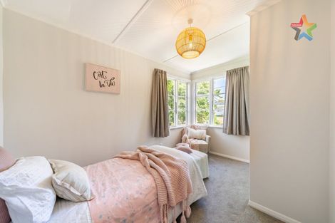 Photo of property in 6 Lockwood Crescent, Taita, Lower Hutt, 5011