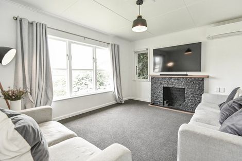 Photo of property in 433 Dalcross Street, Mayfair, Hastings, 4122