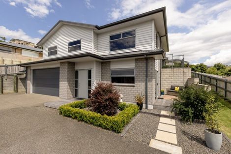 Photo of property in 111 Oteki Park Drive, Welcome Bay, Tauranga, 3112