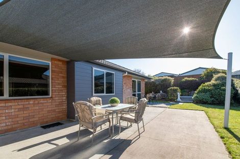 Photo of property in 53 Hamon Place, Pukehangi, Rotorua, 3015