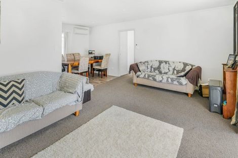 Photo of property in 5 Garland Drive, St Andrews, Hamilton, 3200