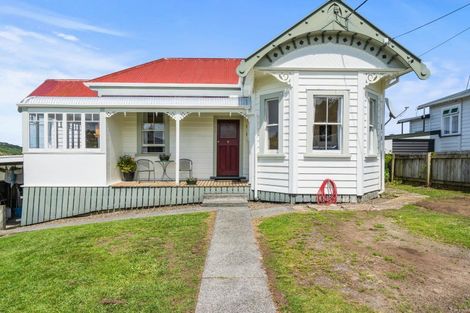 Photo of property in 1 View Road, Hikurangi, 0114