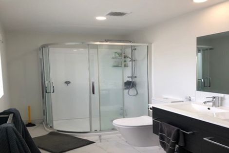 Photo of property in 28a Opaheke Road, Papakura, 2110