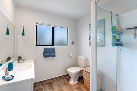 Photo of property in 23b Golf Road, Paraparaumu Beach, Paraparaumu, 5032