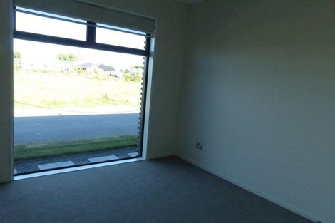Photo of property in 17 Te Rito Street, Marshland, Christchurch, 8083