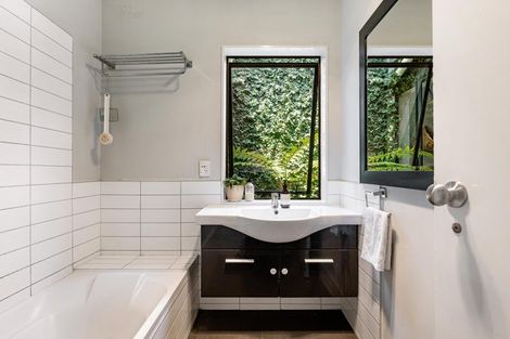 Photo of property in 20a Kane Road, Papamoa Beach, Papamoa, 3118