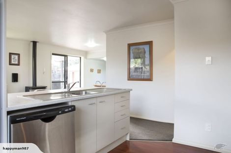 Photo of property in 37 Pulham Crescent, Queenwood, Hamilton, 3210