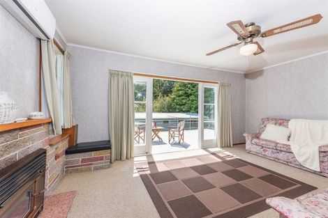 Photo of property in 40 Lowtherhurst Road, Massey, Auckland, 0614