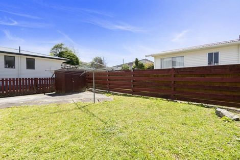 Photo of property in 293a Wellington Road, Wainuiomata, Lower Hutt, 5014