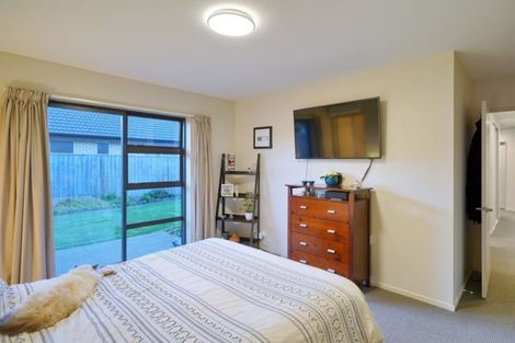 Photo of property in 6 Cognac Drive, Yaldhurst, Christchurch, 8042